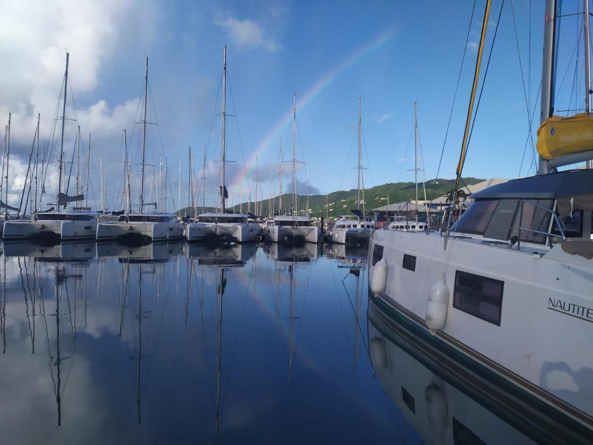 Imagine972 Martinique Bateau Hotel A Quai Le Marin 3 Cabines 3 Salles De Bains 6 Pers Maxi Exteriör bild