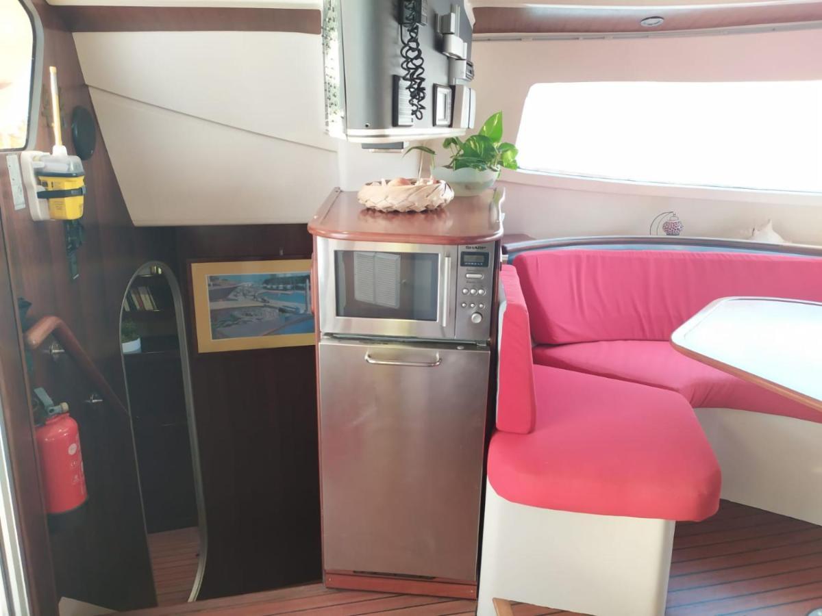 Imagine972 Martinique Bateau Hotel A Quai Le Marin 3 Cabines 3 Salles De Bains 6 Pers Maxi Exteriör bild
